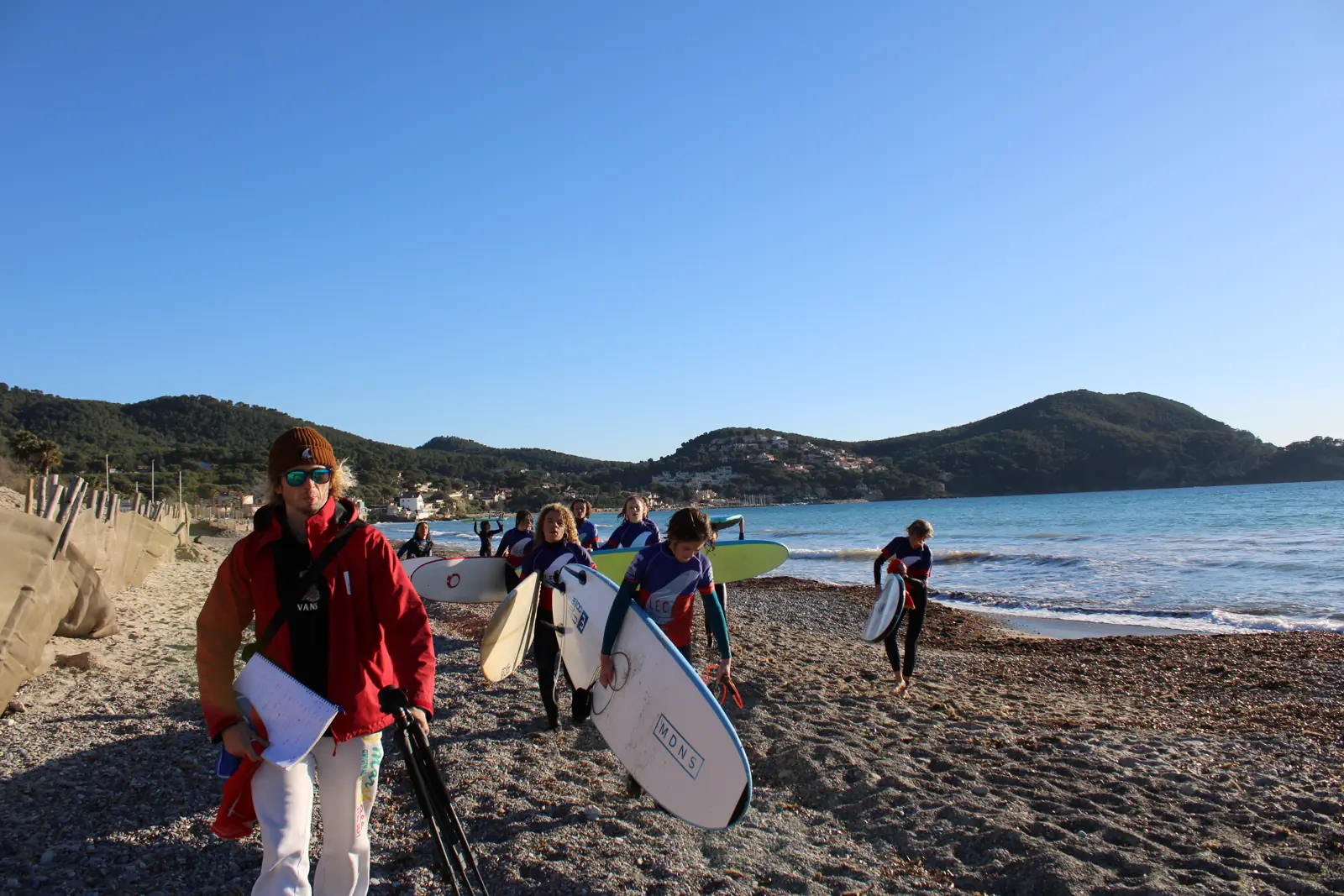 Session de surf en hiver aux Lecques